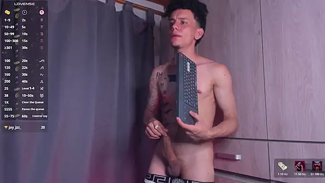 TheBatMansion Шоу с уебкамера