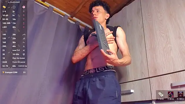 TheBatMansion webcam show