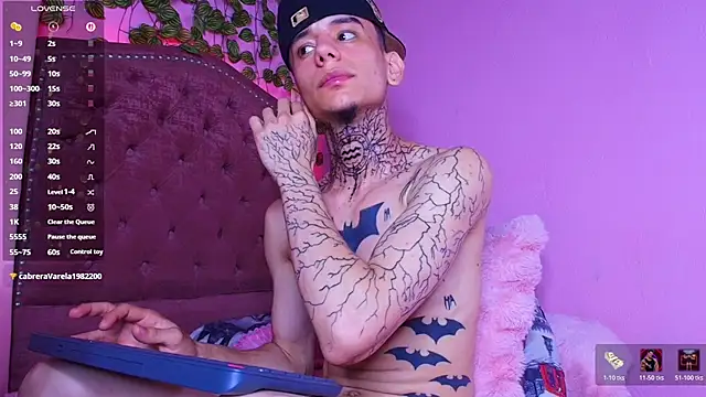 TheBatMansion's Webcam Show