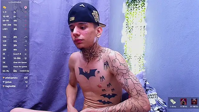 TheBatMansion Webcam-Show