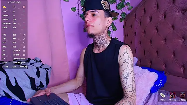 TheBatMansion Adlı Modelin Web Kamerası Şovu