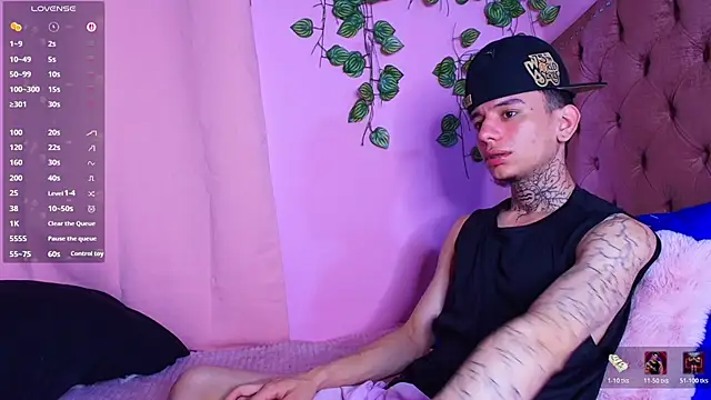 TheBatMansion webcam show