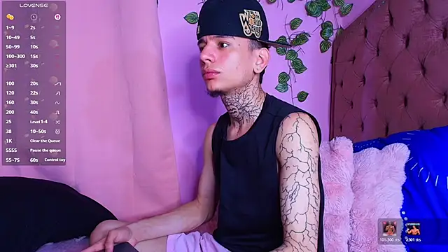 TheBatMansion Webcam Show