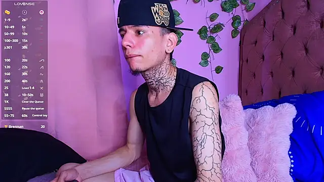 TheBatMansion Show Webcam