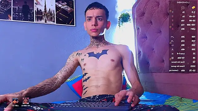 TheBatMansion Show Webcam
