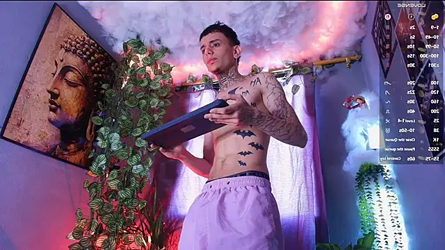 TheBatMansion Show Webcam