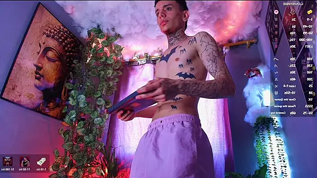 TheBatMansion's Webcam Show