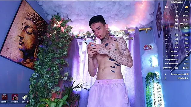 TheBatMansion Webcam-Show