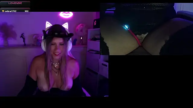 Angie-night's Webcam Show