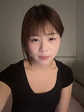 Nana-3 网络视讯表演