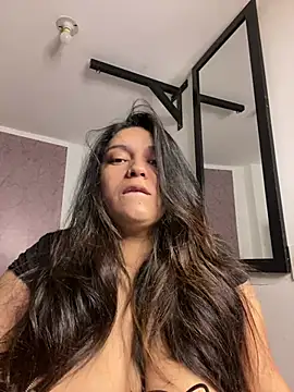 chiara_andrewn Webbikameraesitys