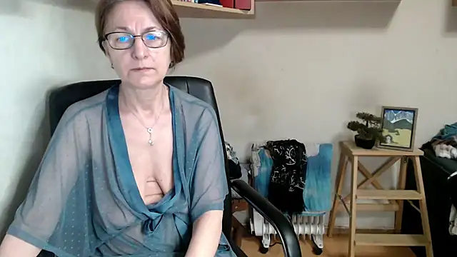 XXX chat uživo modela katemodel