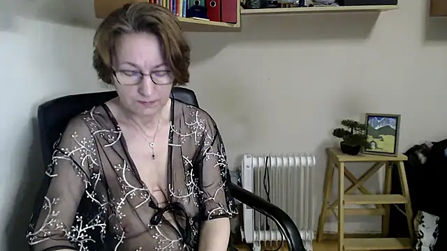 katemodel: απευθείας συνομιλία ΧΧΧ