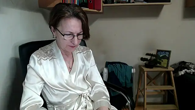 katemodel: онлайн-секс-чат