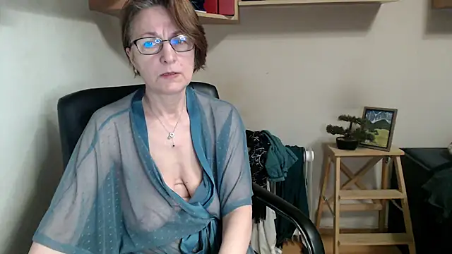 Show de katemodel na webcam