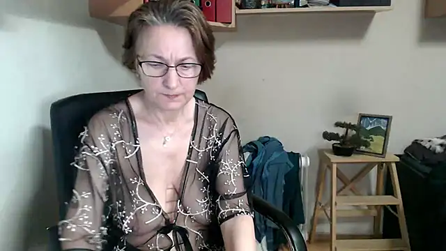 katemodel – Naživo XXX chat
