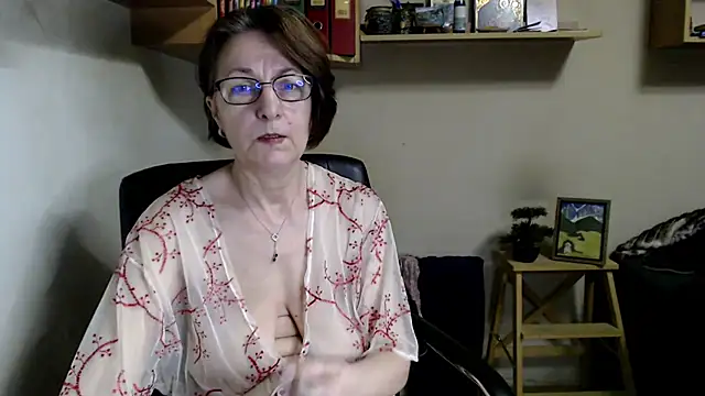 katemodel: онлайн-секс-чат