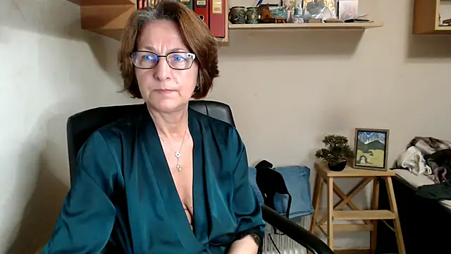 katemodel: απευθείας συνομιλία ΧΧΧ