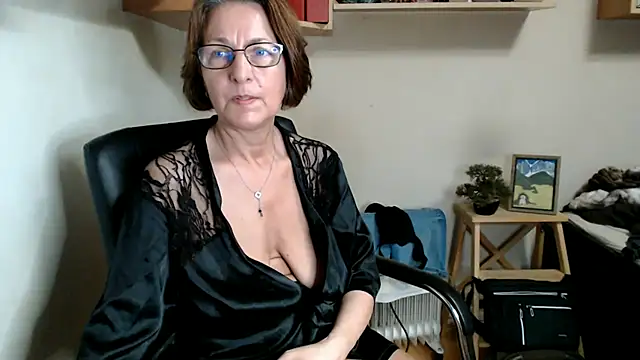 katemodel: онлайн-секс-чат