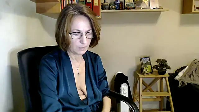 katemodel Chat XXX live