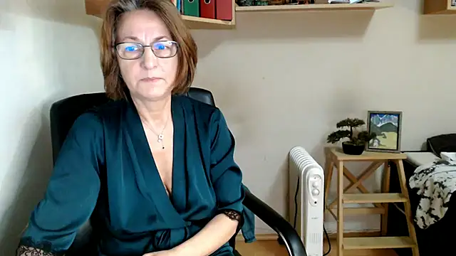 katemodel: онлайн-секс-чат