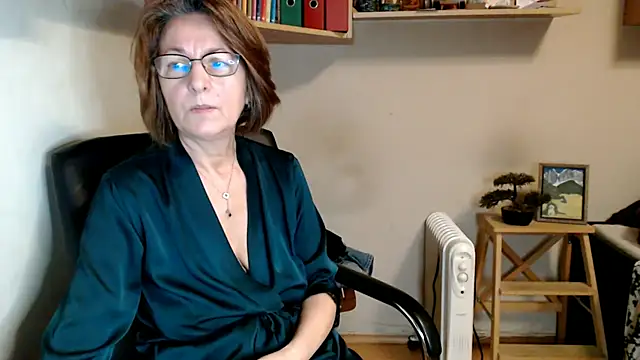 XXX chat uživo modela katemodel
