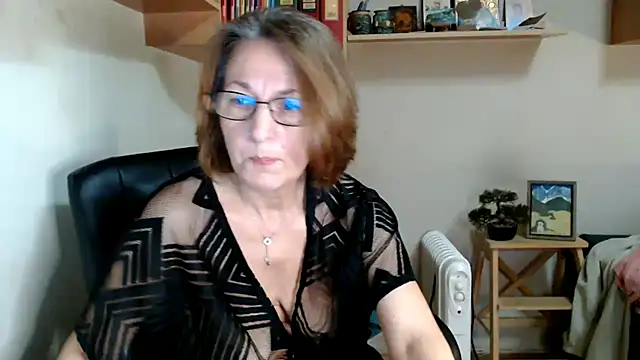 Show de katemodel na webcam