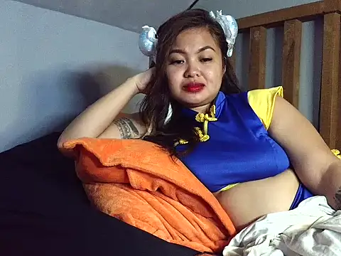 Chillntalkmamin Live XXX chat