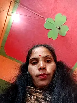 Riyakumari_hot66n Webbikameraesitys