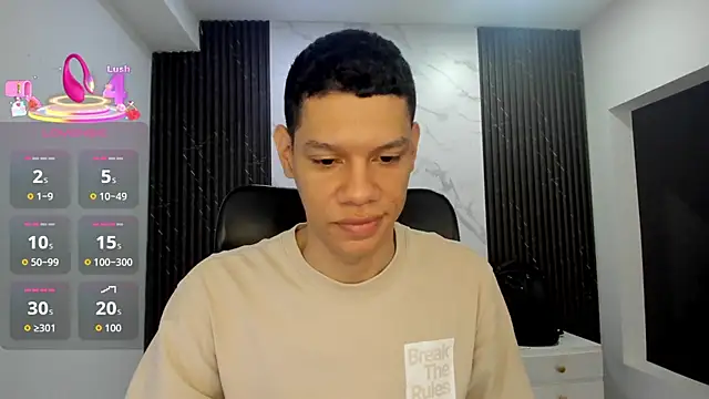 milo_cruz_ Pertunjukan Webcam
