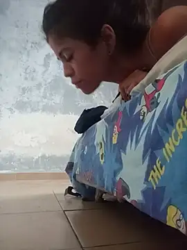 Lilijms97_ Pertunjukan Webcam