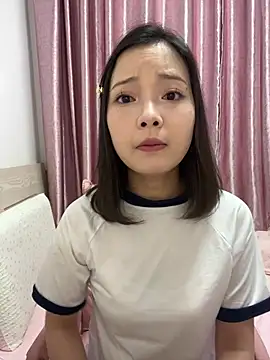 BIGBABYYEYE – Live XXX-chat