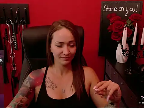Živý XXX chat _MissJaneWarren_