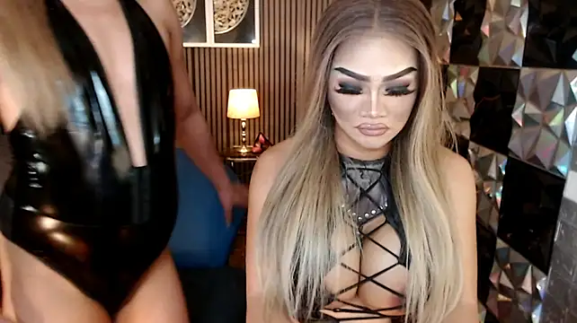 عرض كام PrettyHorseCockTrans