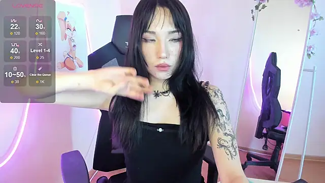 AliceeinWonderlanddd 现场XXX聊天