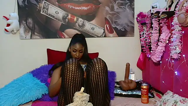 Moreish-06's Live XXX Chat