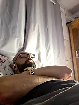 XXX chat uživo modela Robsonitj90