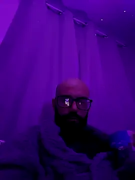 XXX chat uživo modela Robsonitj90
