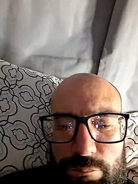 Show modela Robsonitj90 na web-kameri