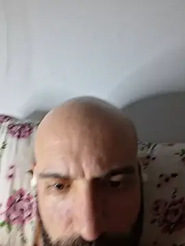 Show modela Robsonitj90 na web-kameri