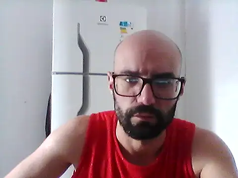Robsonitj90 Adlı Modelin Canlı XXX Sohbeti