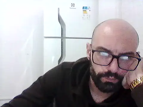 Robsonitj90 Adlı Modelin Web Kamerası Şovu