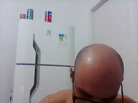 Robsonitj90 Adlı Modelin Web Kamerası Şovu