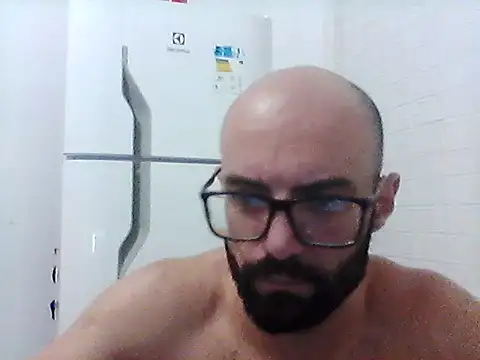 צ'אט XXX בשידור חי של Robsonitj90