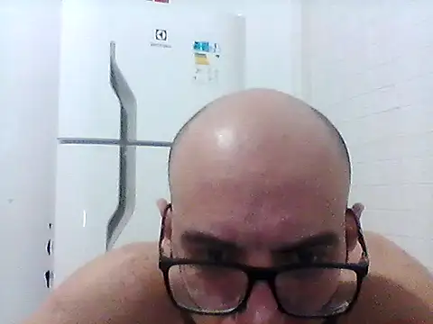 Robsonitj90 网络视讯表演