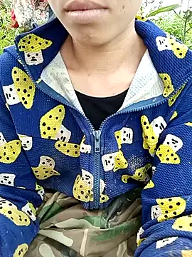 Hayaya11 Show in webcam