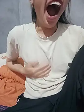 Hayaya11 网络视讯表演