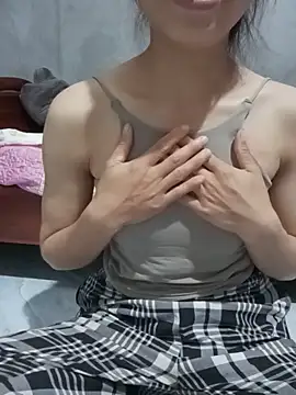 Hayaya11 网络视讯表演