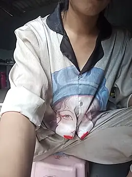 Hayaya11 网络视讯表演