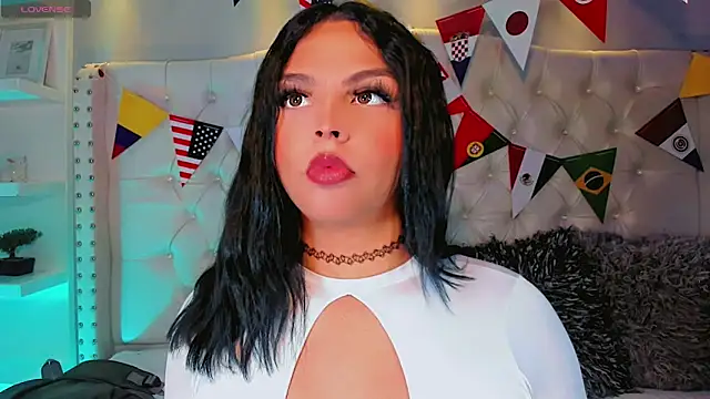 Maia_Hotts Webcam Show